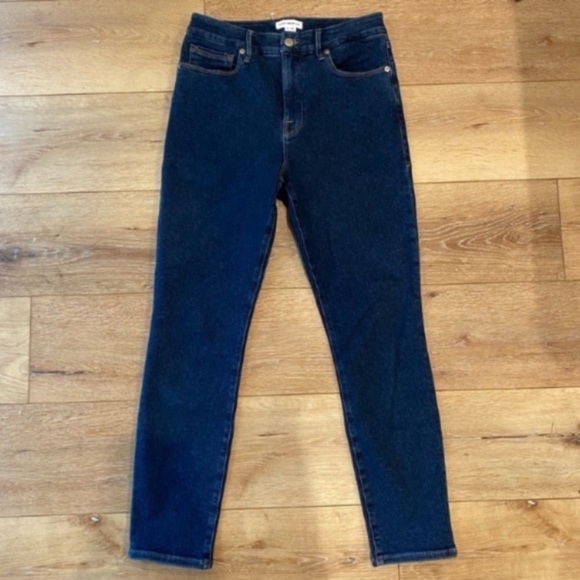 GOOD AMERICAN Good Legs Crop Jean in Blue 787 Size 6 / 28 Dark Wash. - Picture 4 of 7